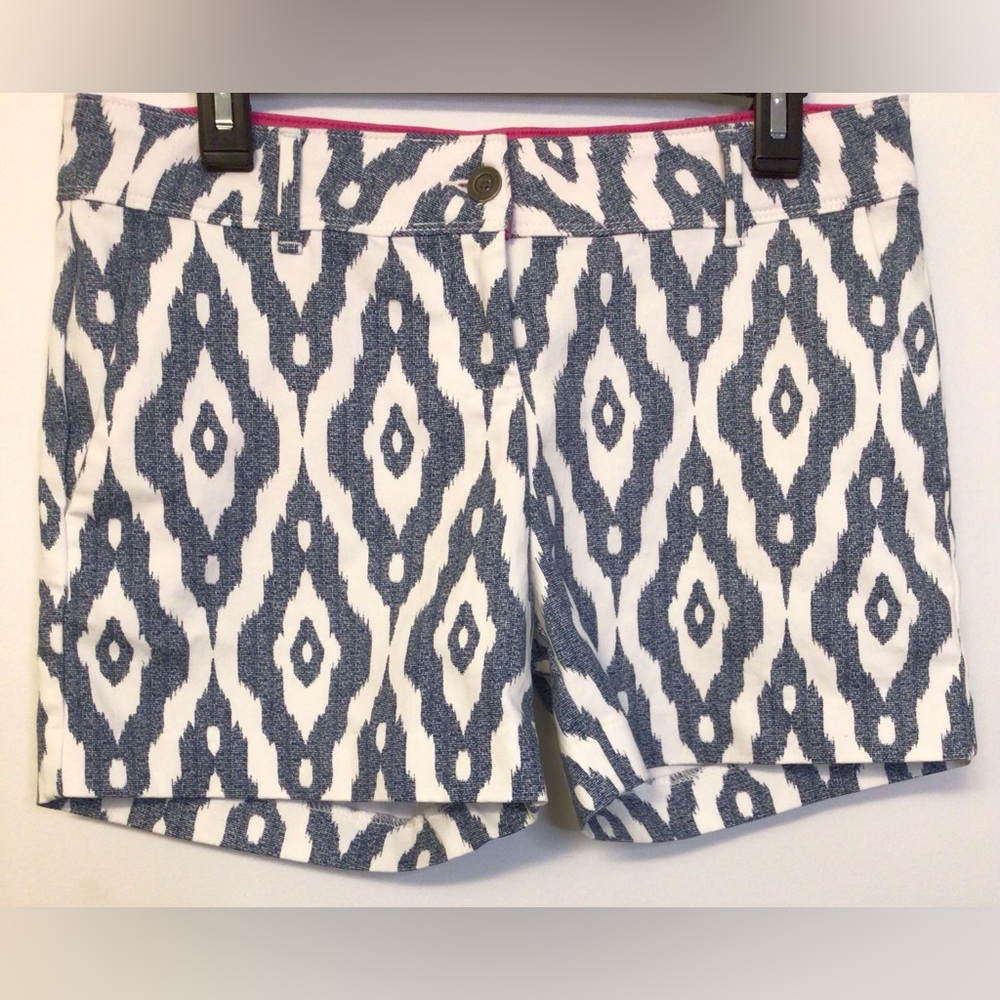 Isaac mizrahi blue white shorts size 6 - Picture 1 of 5